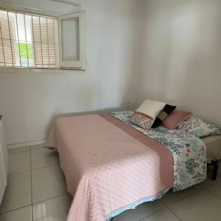 Precioso Moderno En Primera Linea Del Mar Av-11 *