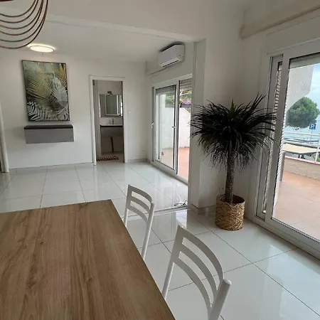 Apartment Precioso Moderno En Primera Linea Del Mar *